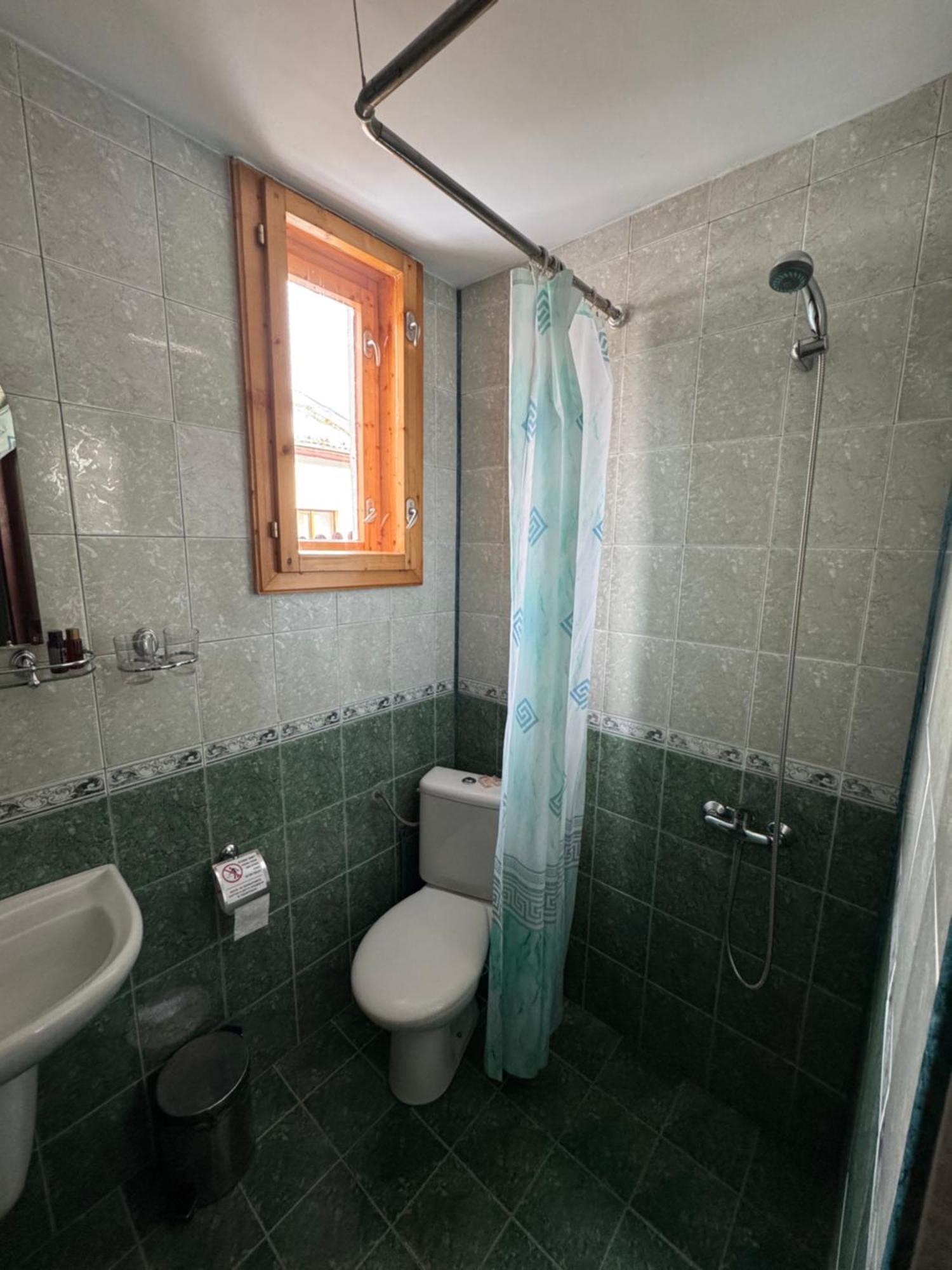 Mama Emiliya Guest House Beli Iskăr Exterior foto